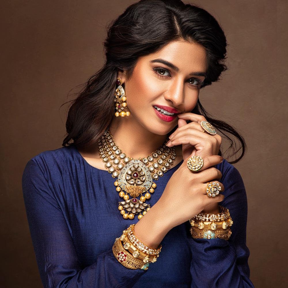 Saaheli jewellery collection